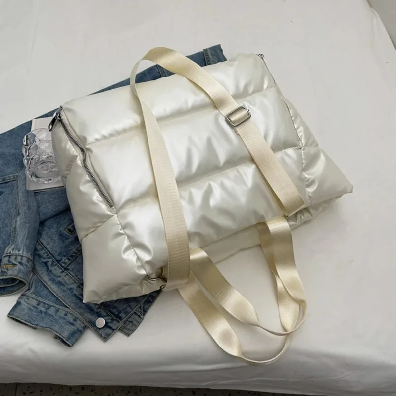 

High Quality Nylon Women Gym Bag Wet and Dry Separation Waterproof Sports Bag Large Capacity Soft Shoulder Bag Gym Yoga & Travel