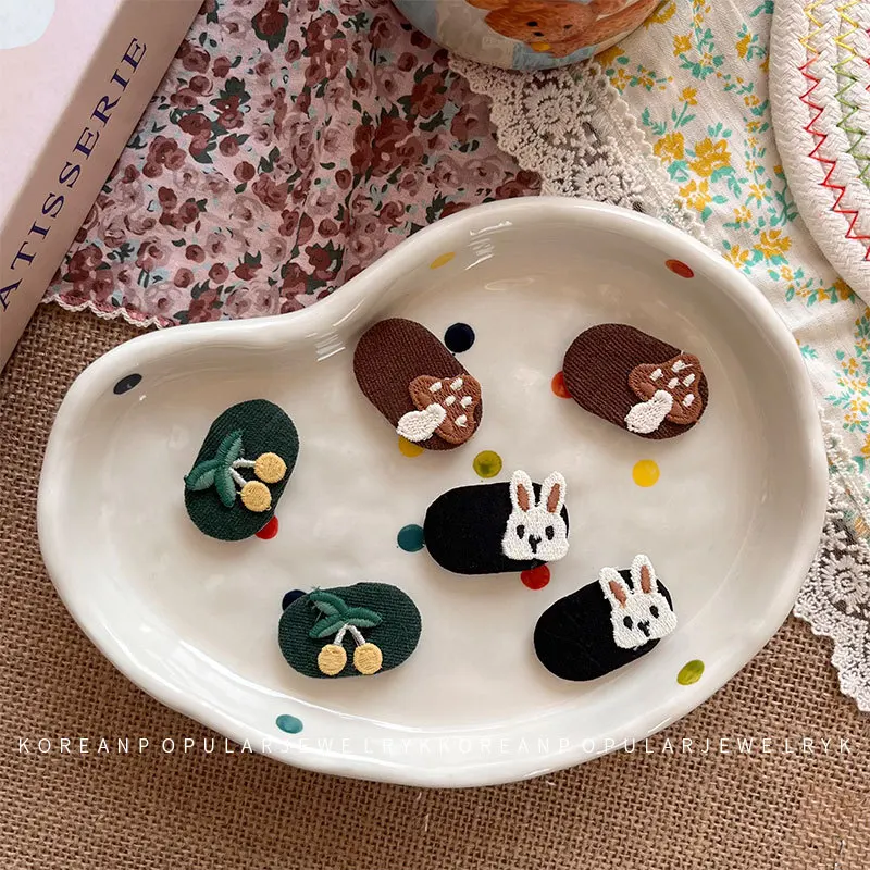 

Korean Early Autumn Hair Clips Fabric Bunny Set of 2 Cute Side Clips for Toddler Girls Versatile Gentl