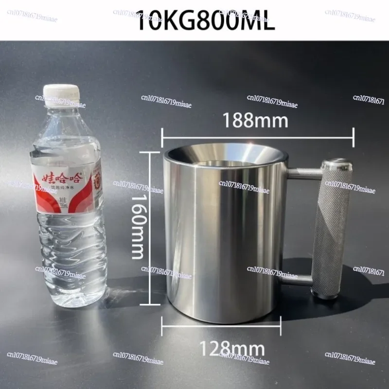 Dumbbell AISI304 Stainless Steel Material 300ml 660ml Capacity for Available 8kg Heavy  17.6lbs