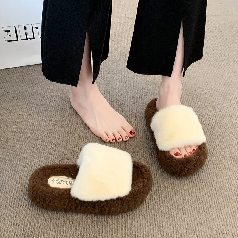 2026 Winter Sot Selling Plush Warm Women's House Slippers Fashionable New Open Toe Thick Soled Simple Style Indoor Women Shoes