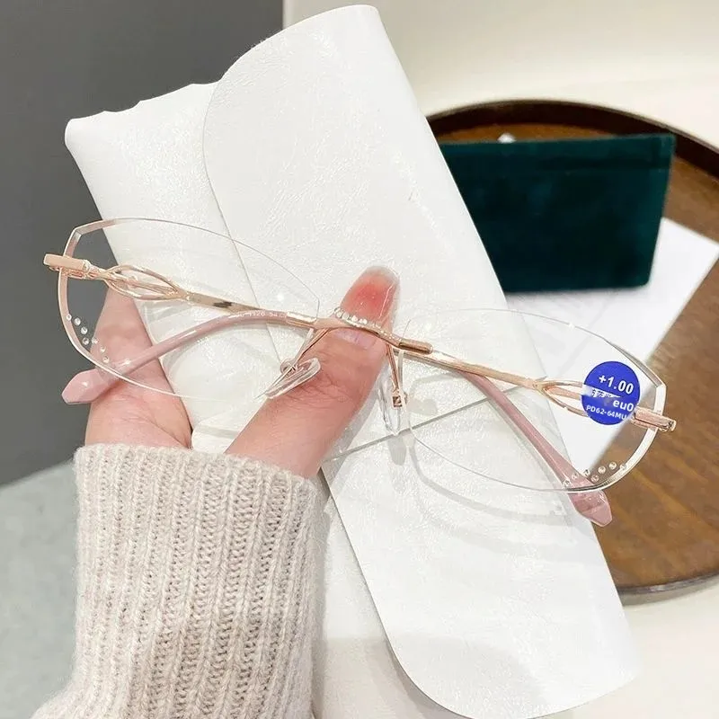 novos-oculos-de-leitura-da-moda-sem-moldura-com-bordas-cortadas-de-diamante-ultra-leves-e-simples-anti-luz-azul-oculos-de-leitura-para-idosos-1126