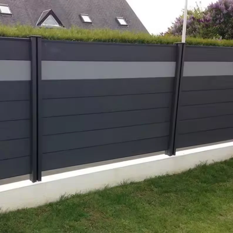 Factory Direct 2026 Top WPC Bellissime recinzioni da giardino composite in plastica e legno direttamente in fabbrica