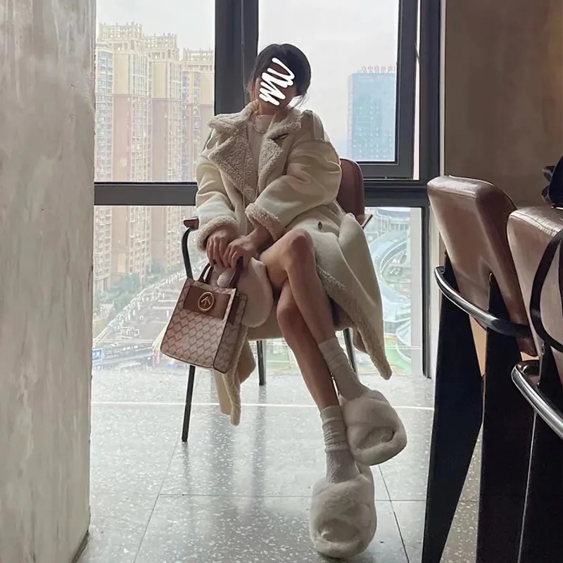 Lamb Wool Long Coat Female 2023 Winter Korean Version of Loose Temperament Fur one Cotton-padded Female Coat Solid Color Commute
