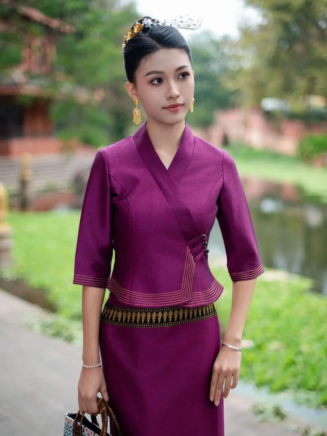 2pcs Thailand Myanmar Long-gyi Skirt Sarong Dai Tube Skirt Women's Clothing Traditional dress National costume view 2