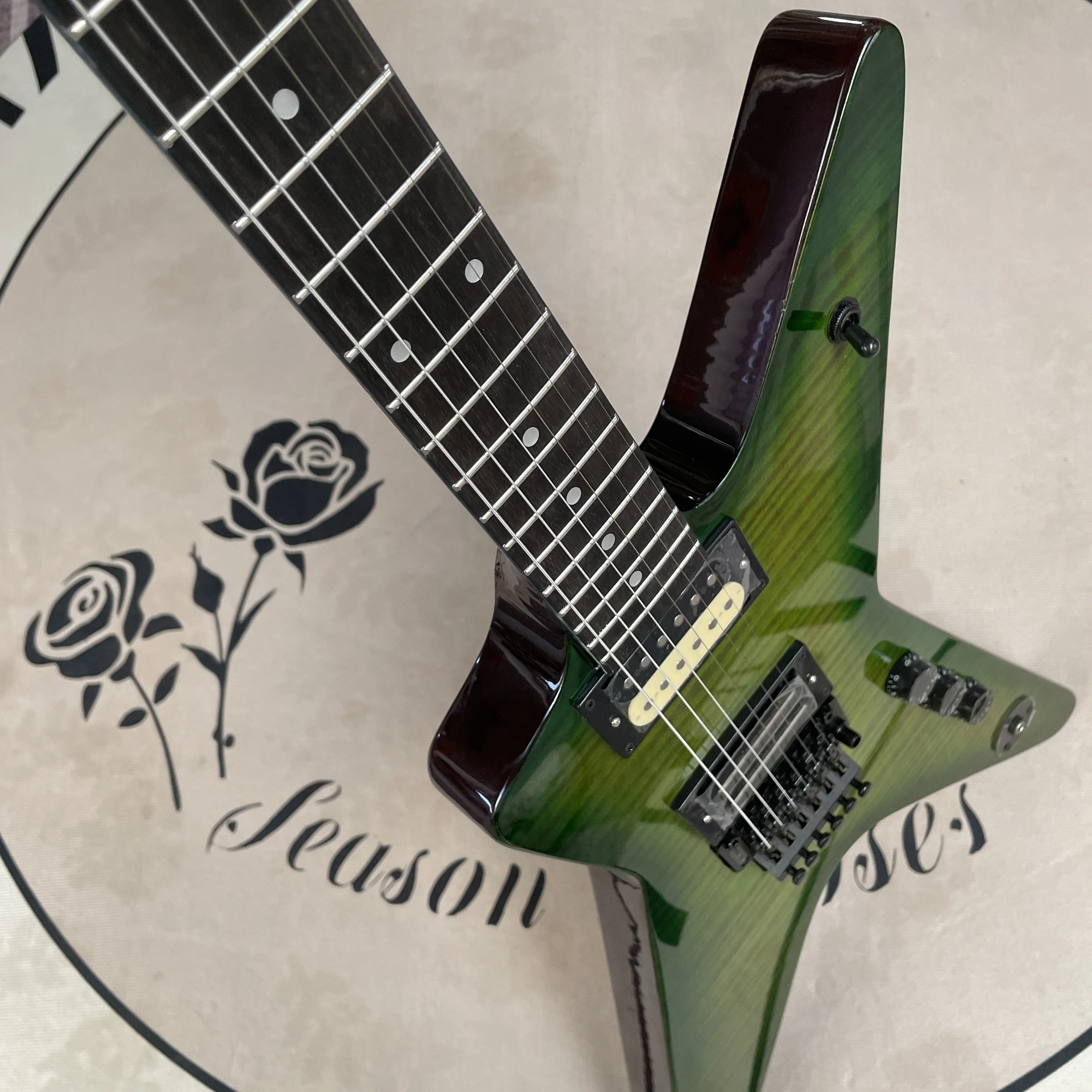 Thumbnail 4 - #4 Latest Guitars Offers