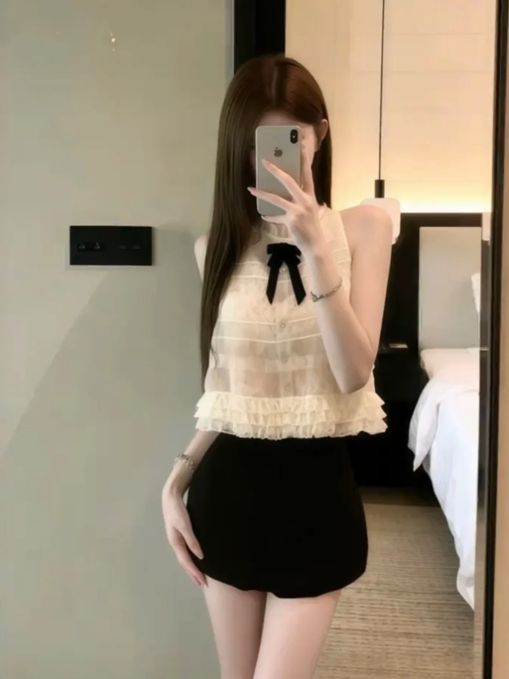 

Корейский стиль: комплект из двух предметов — топ без рукавов с бархатными завязками и юбка, женская мода, летняя новинка, с блестками