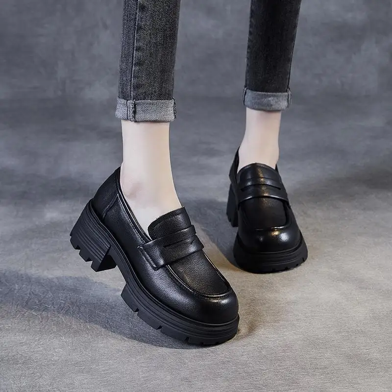 

Soft Bottom British Style Slip-On Loafers Commuter Single Shoes Leather Fashionable Casual round Toe mid Heel Rubber Sole