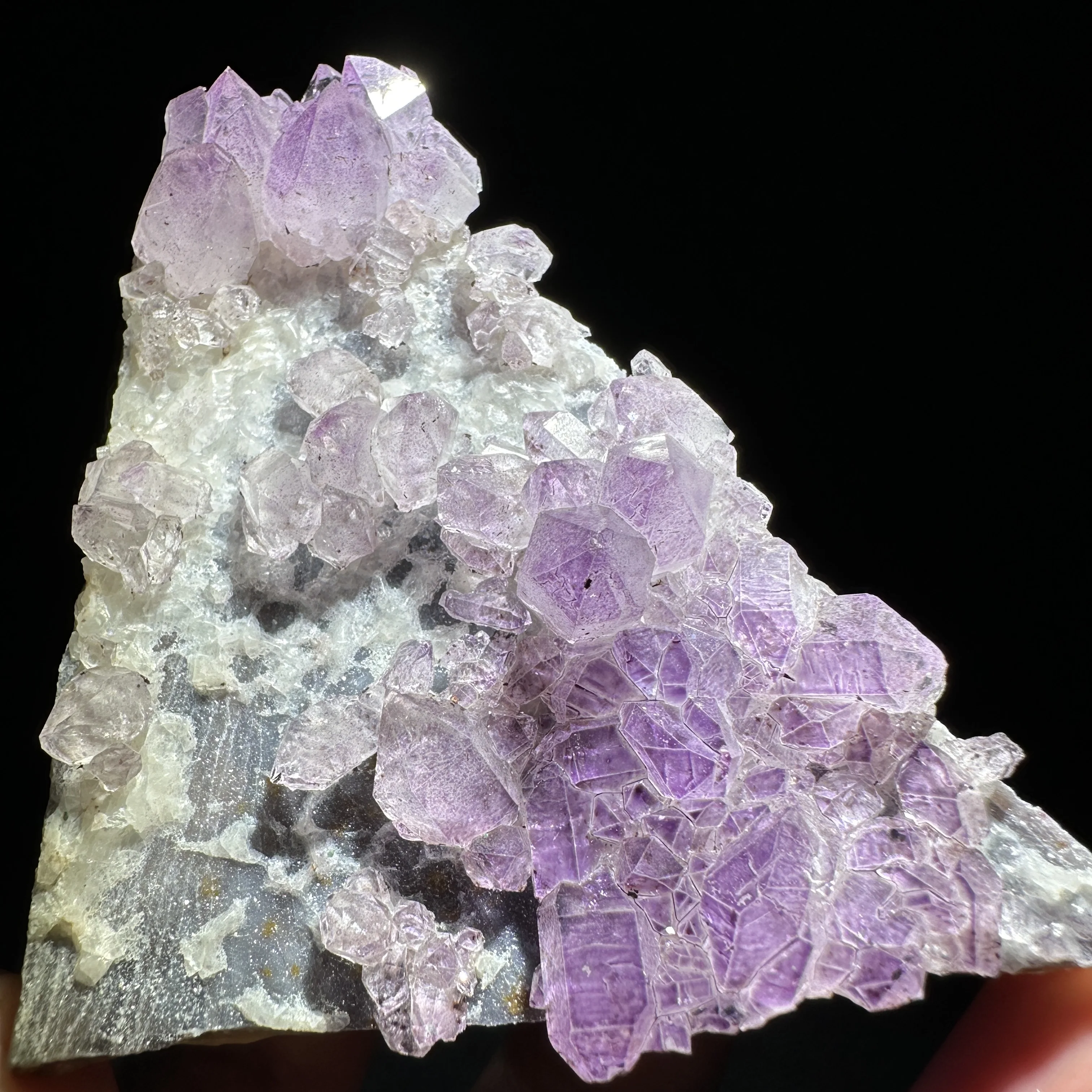 Natural Amethyst Ore Stone Cluster Irregular Gemstone Holiday Gift Home Aquarium Decorations Home Living Room Store Decor