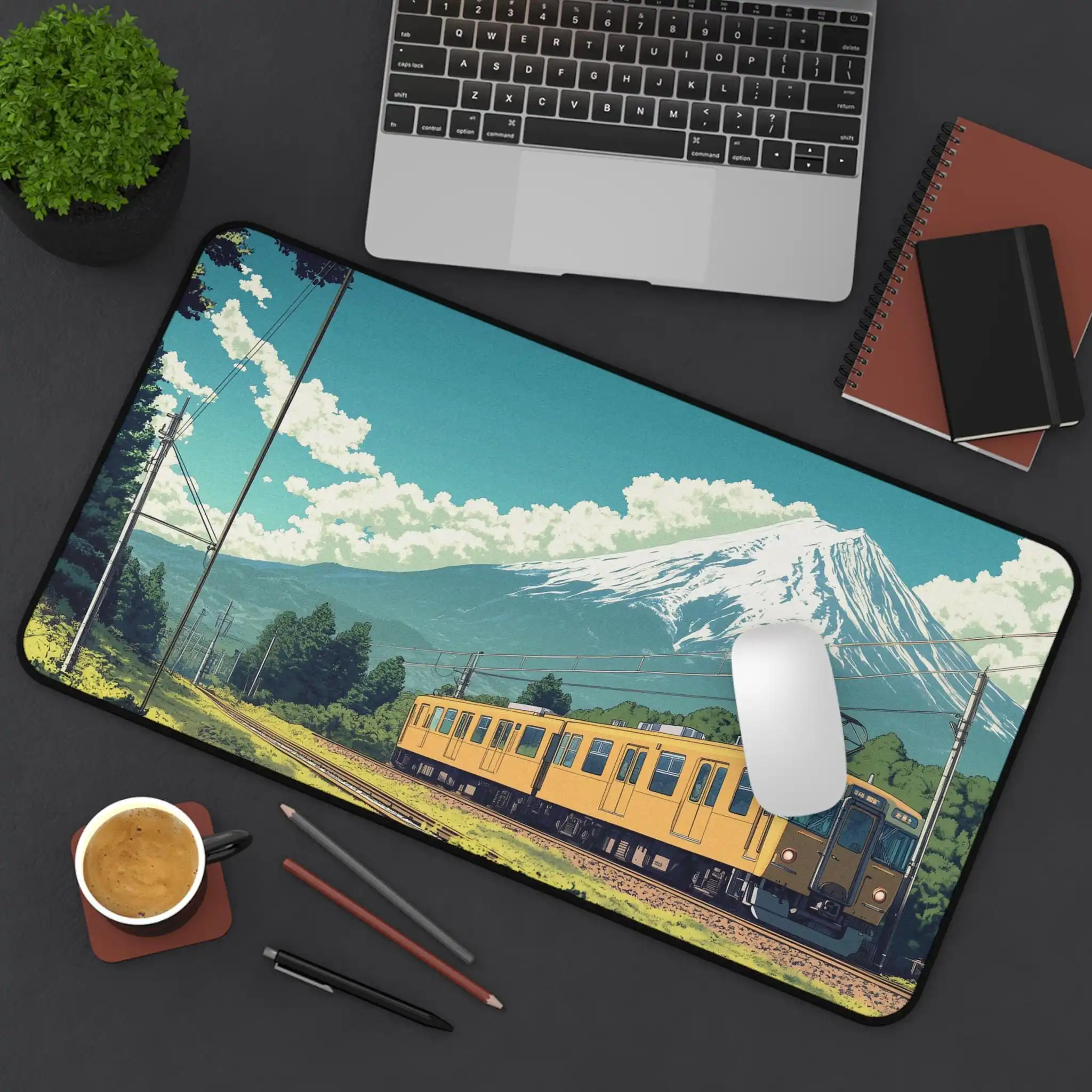 لوحة مكتب Mount Fuji Train Journey Deskmat ذات المناظر الطبيعية اليابانية لألعاب المكتب لوحة ماوس فنية لامعة هدية مثالية للاعبين