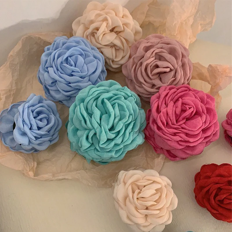 1 Pack Women\'s New Fabric Rose Hair Clip French Retro Sweet Large Flower Shark Hair Clip Plastic Hair Clip Hair Accessories