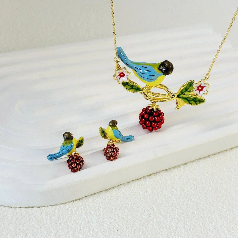 

Mulberry Bird Yellow-bellied Tit Raspberry Sweet Versatile Enamel Earrings for Women, Small and Long Sweater Chains Purple Grape