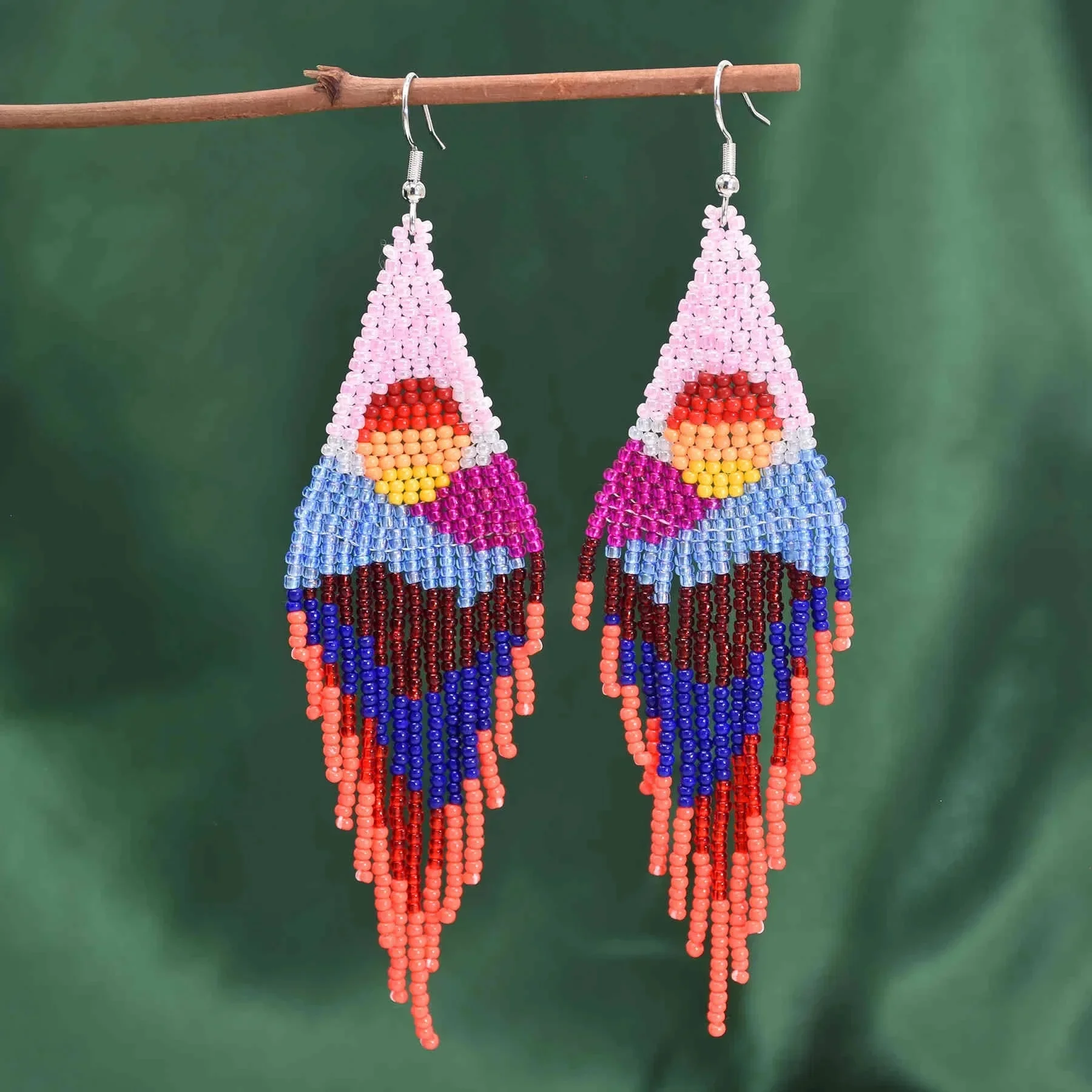 

Fringed earrings Hand woven Fashion flower landscape Beading Bohemia alloy ma'am Rice bead earrings