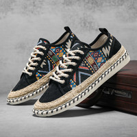 Hot Sale Ethnic Style Men's Canvas Shoes Sewing Casual Flat Shoes Man Breathable Fisherman Shoes Men Espadrilles zapatos hombre