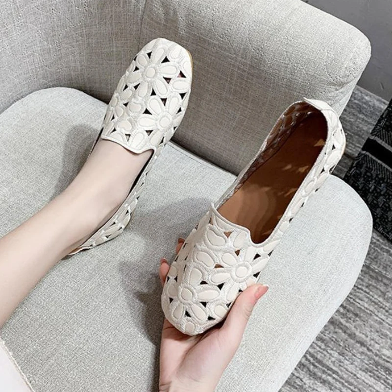 

Women Flats Cut-outs Shoes New Summer Slip-on Ballet Flats Women's Emboridery Loafers Moccasin Leisure Women's Ballet Flats
