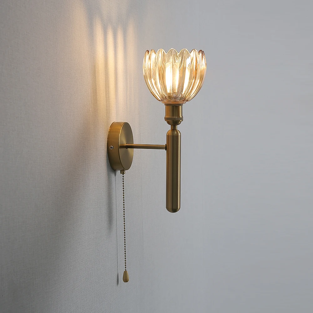 

Современный настенный светильник с выключателем Цветочные стеклянные бра для спальни Настенные светильники для гостиной Простой светильник в стиле лофт