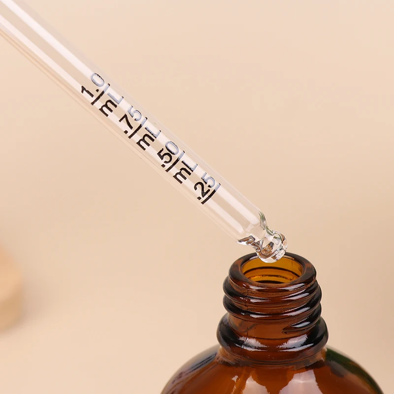 Bottiglia per pipetta liquida Bottiglie riutilizzabili Bottiglie contagocce da viaggio da 5 ml-100 ml con reagente in scala Goccia per gli occhi Aromaterapia in vetro ambrato