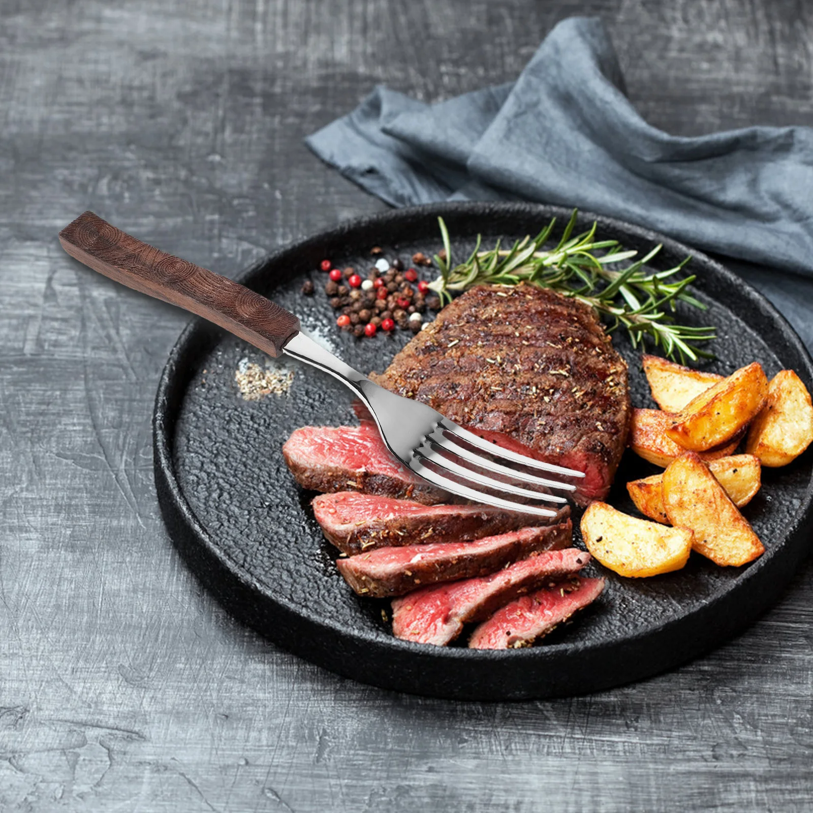 

Dinner Forks Stainless Steel Wooden Handle Elegant Carving For Home Restaurant Hotel Kitchen Salad Pasta Serving