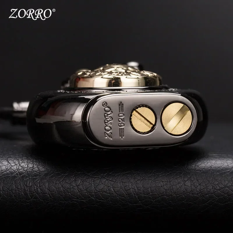 Zorro Armored Kerosene Lighter, New The Turntable Rocker Arm Automatically Ignites Gasoline Lighter, Gasoline Lighter