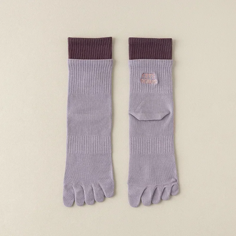 Kawaii Women Cute Cotton Socks with Separate Fingers Middle Tube Toe Socks Four Season Sports Yoga Five Finger Athletic Socks