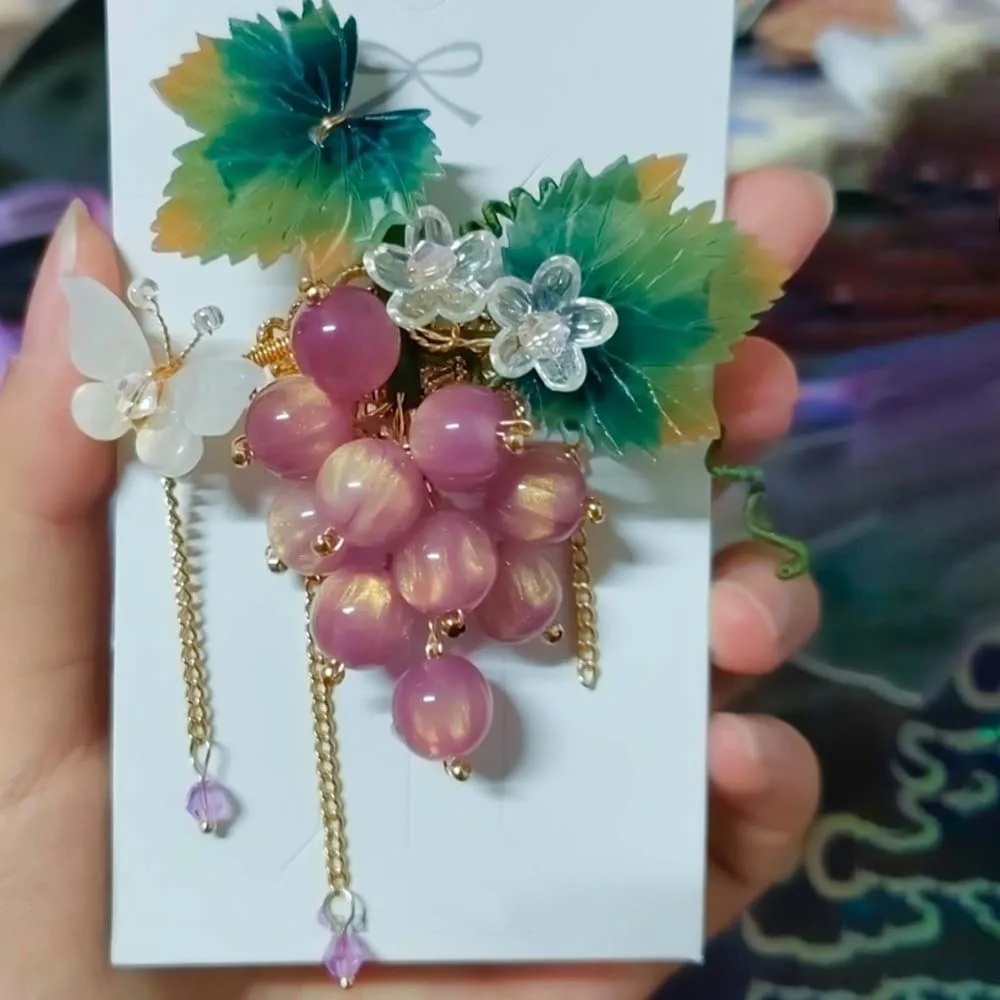 

Creative Waterproof Grape Hair Clip Tassel Sweet Glass Beads Hairpins Small Green Barrettes Daily