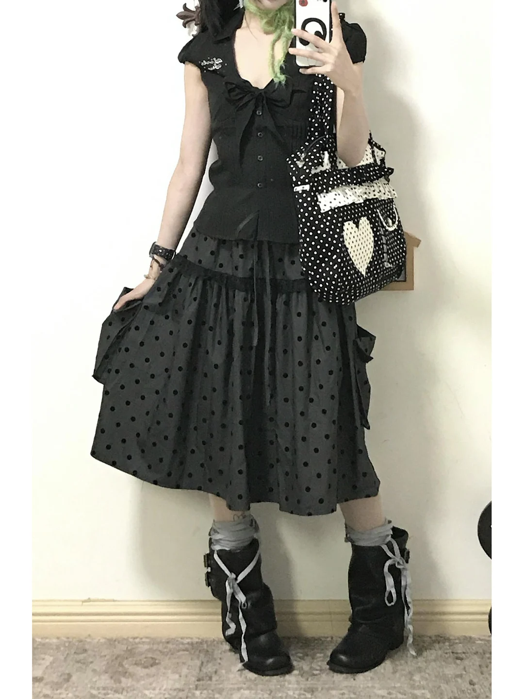 تنورة قصيرة أمريكية عصرية بخصر مرتفع وتصميم نحيف مع نقاط البولكا، اتجاه الموضة الجديد لفصلي الربيع والخريف، تنورة نصف طول على... #2