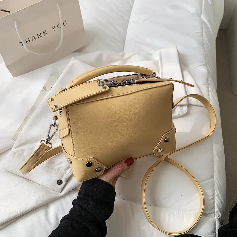 New fashion rivet bag women net red shoulder bag fashion solid color messenger bag cross-border small bag women image 4