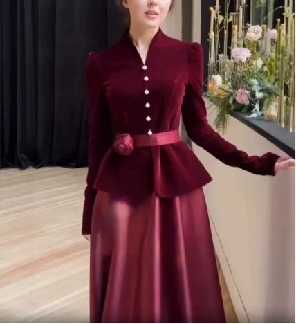 

French Hepburn Suit Dress with Bow, Light Luxury