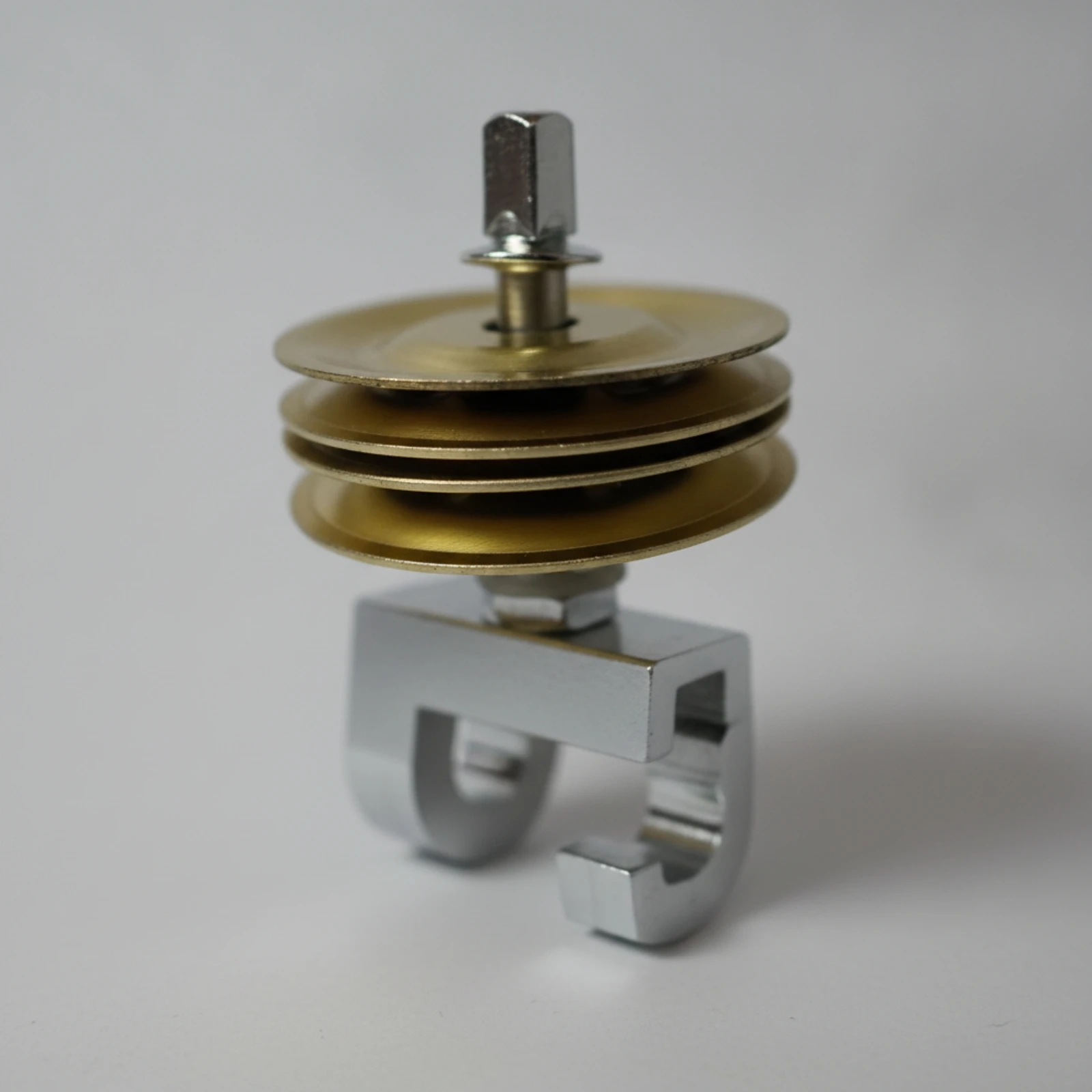 Bass Drum Pedal Effect Accessory Lightweight Compact Metal Cymbal Assembly for Drummers, Custom Percussion Configurations