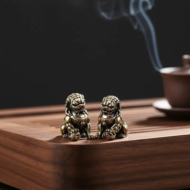 Chinesisches Messing-Löwen-Dekorationsstück, 1 Paar, Retro-Feng-Shui-Dekor für Zuhause, Schreibtisch, Büro, Teetisch, Geschenk – Detail 2