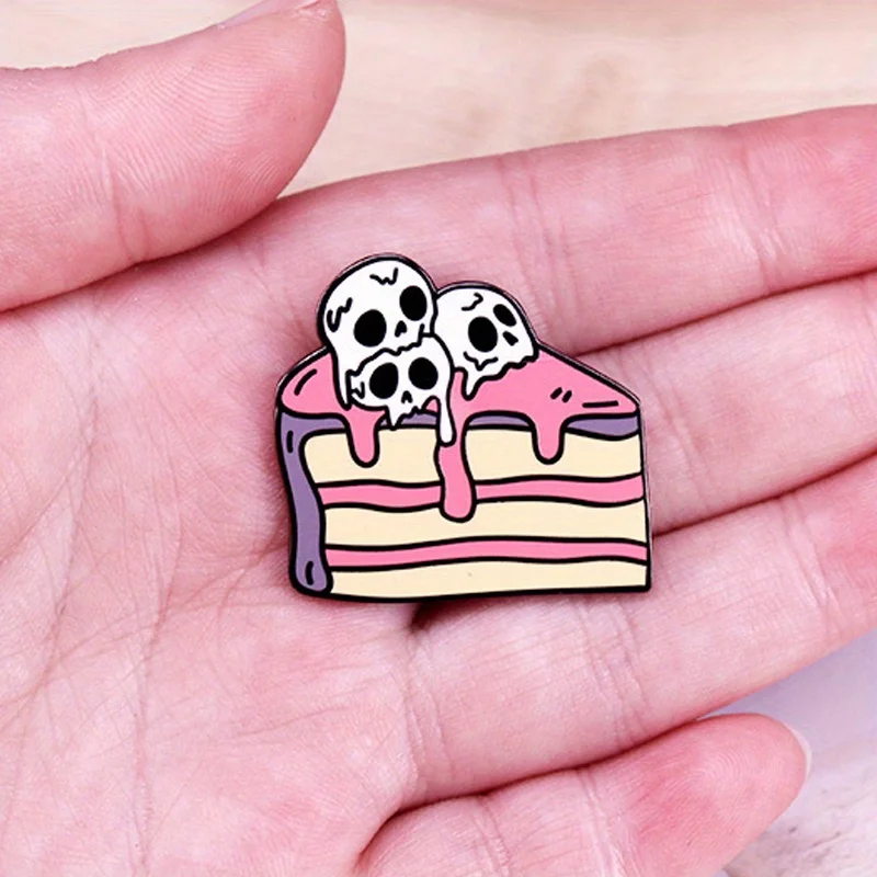 Skeleton Cake Enamel Clip Brooch Creepy Badge Ackpack Lapel Jacket Jeans Jewelry Accessories Gift