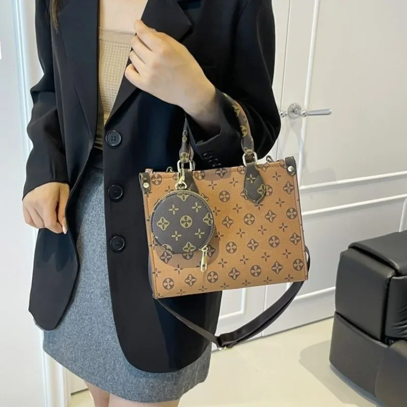 

Легкая роскошная женская сумка в стиле ретро, осень 2022, новый стиль, высококачественная женская сумка на одно плечо, модная сумка большой вместимости