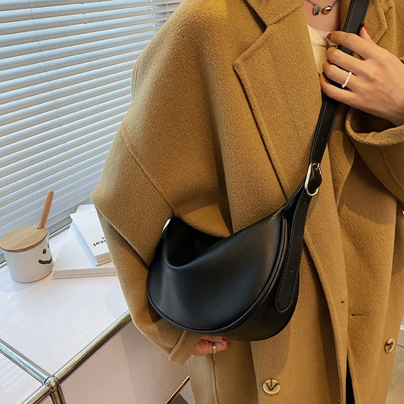 

Women Trendy Leather Half Moon Bags Lady Soft Versatile High Quality Shoulder Bags Female Daily Casual Commute Crossbody Bag