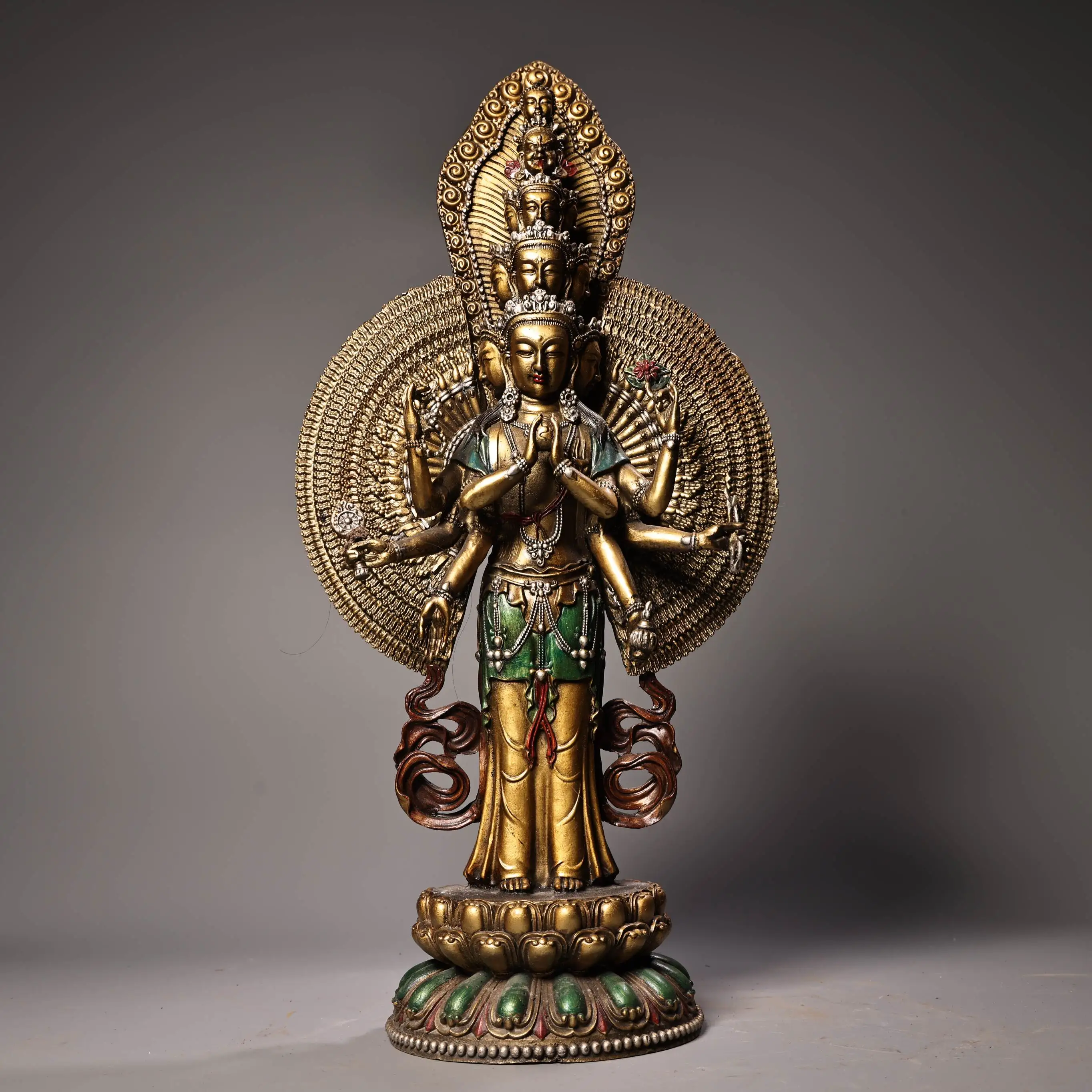 18"Xizang Folk  Old Bronze Painted High Relief 1000 arm Guanyin standing Buddha Backlit Lotus Terrace Worship Hall