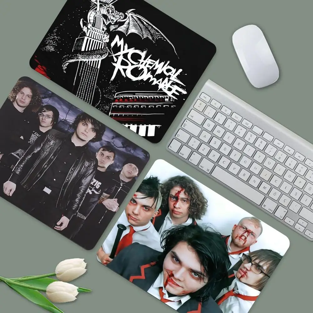 My Chemical R-Romance B-Bands Mouse Pad Mouse Pad 220x180x2mm Mousepad Gamer Mause Pad Keyboard Mat Mouse For Computer Mat