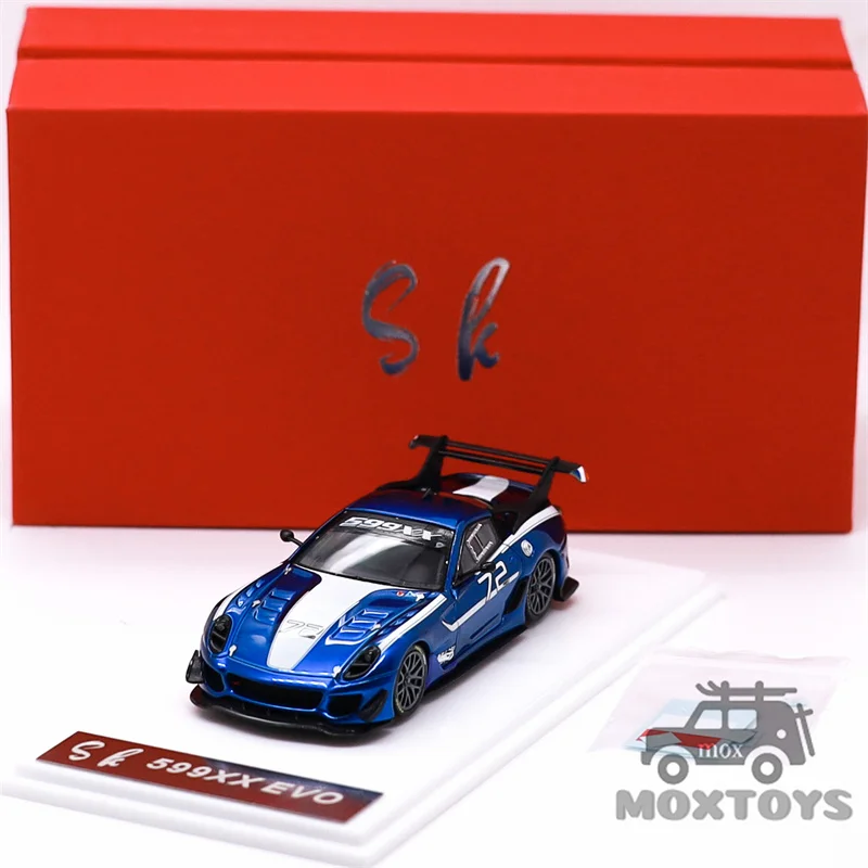 SK-Model 1:64 599XX EVO Sport Diecast Model Car