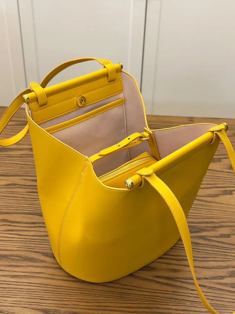Yellow Bucket Bag Women's 2026 New Luxury Small Luxury High-End Sensation Single Shoulder Slant Cross Handheld Commuter Tote Bag