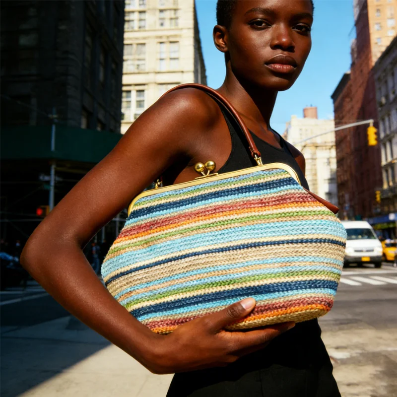 

Handwoven Rainbow Stripe Straw Bag Retro Metal Frame Clutch Casual Tote For Women Perfect For Vacation And Daily Use