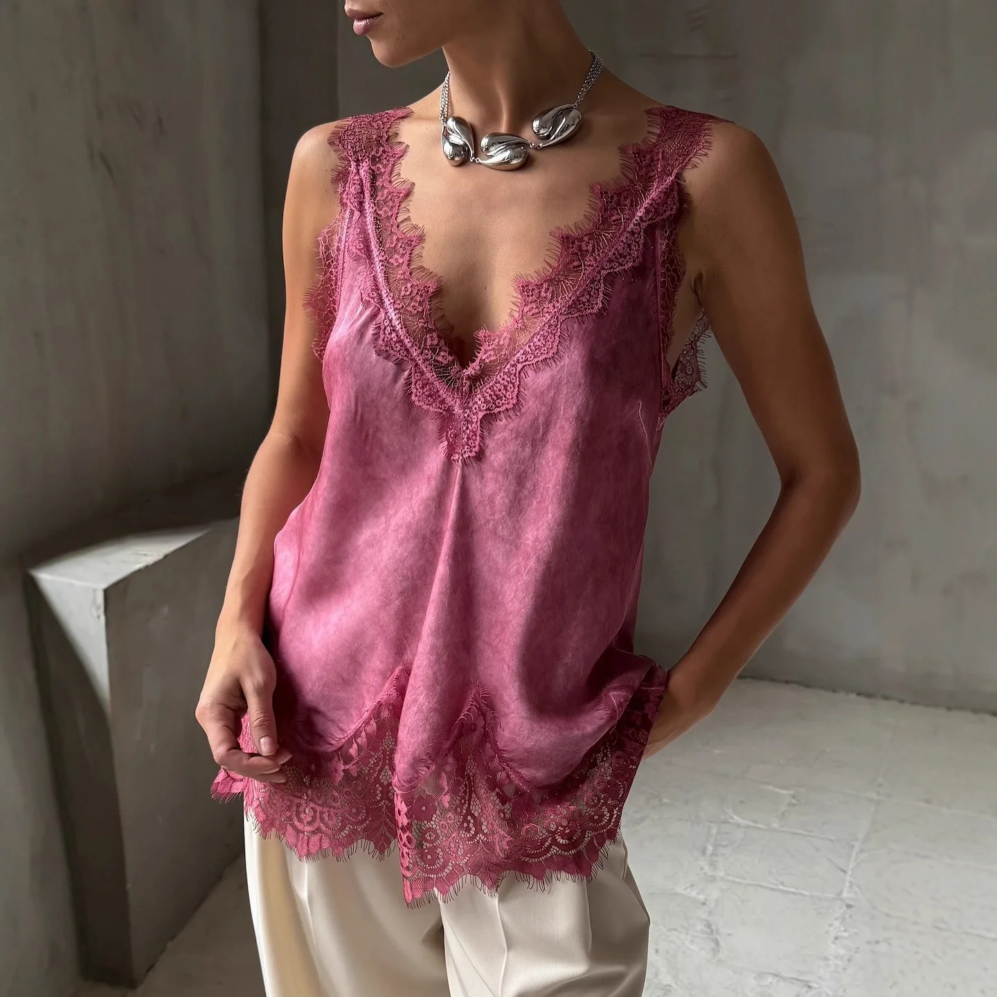 

2026 New Fashionable Backless Slim Lace Vest Women Summer Sexy And Elegant Solid Color Hollow Sleeveless Top For Women