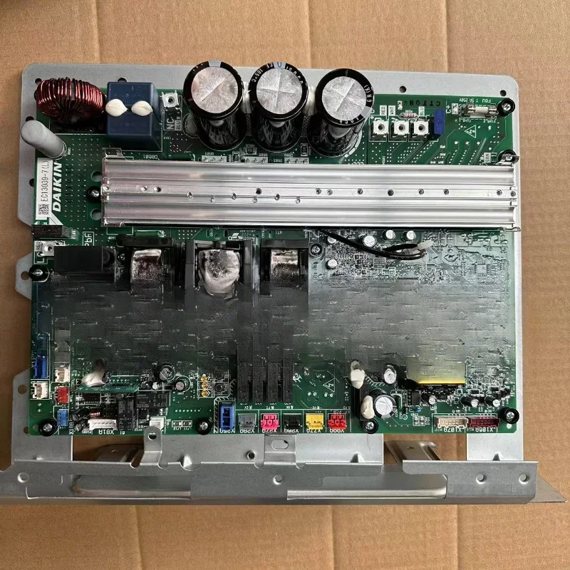 

Household VRV central air conditioner external unit inverter board EC13039-1 RJZQ4AAV