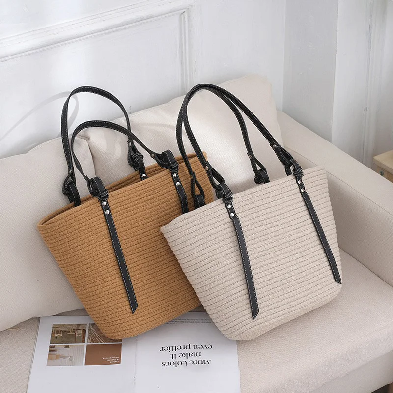 Bohemian Style Beach Bags High Capacity Handmade Straw Handbag Totes Casual Travel Beach Bag Shopping Totes Pack Purse Women Bag