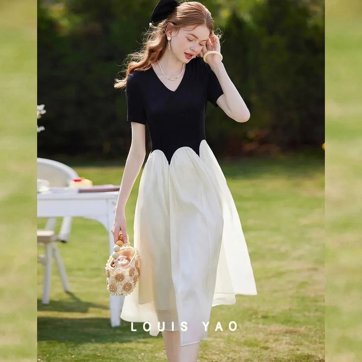 

LOUIS YAO Splicing Decoration Women's Dresses 2025 Summer Elegant Style V-neck Design Sense of Colour Long Dress Elegant