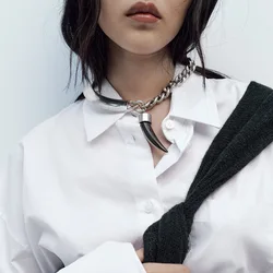 2024 Trend Vintage Metal Ox Horn Pendant Short Chain Necklace for Women Punk Choker Jewelry Colla