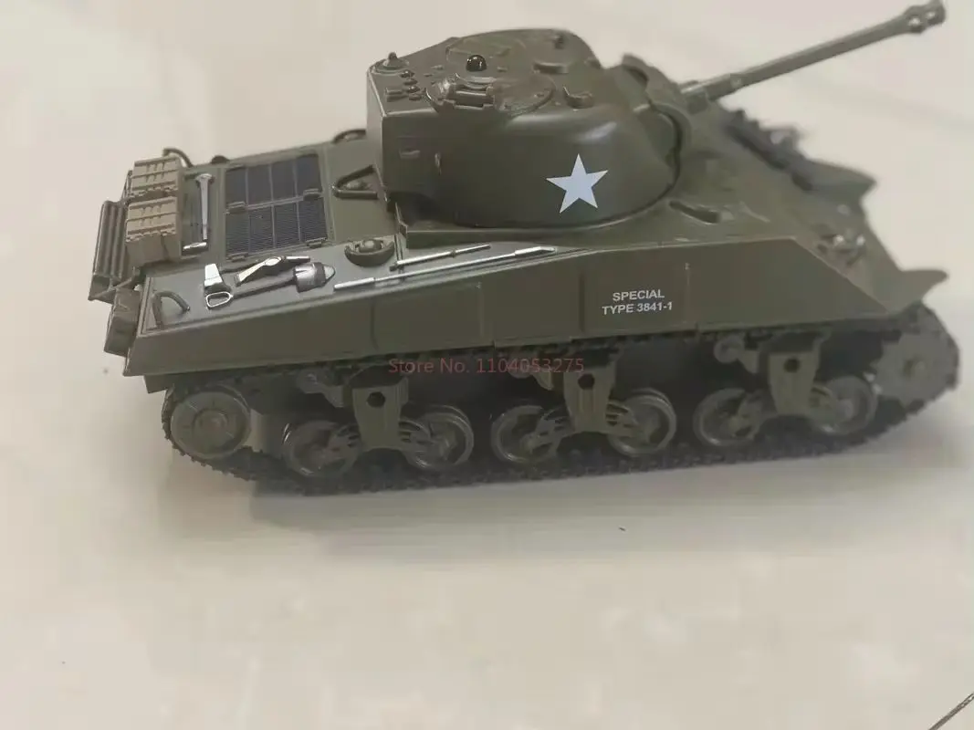 Henglong-tanques de simulación Sherman Vs Pershing, tanques de batalla por infrarrojos de 1/30 ghz, Panzer de combate, modelo de tanque, regalos ilimitados para niños, 2,4