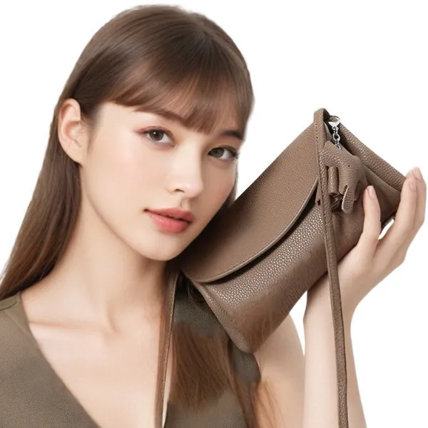 

Genuine Leather Small Square Daily Simple Women's New Casual Little Elephant Commuting Versatile Cover Head Single Shoulder
