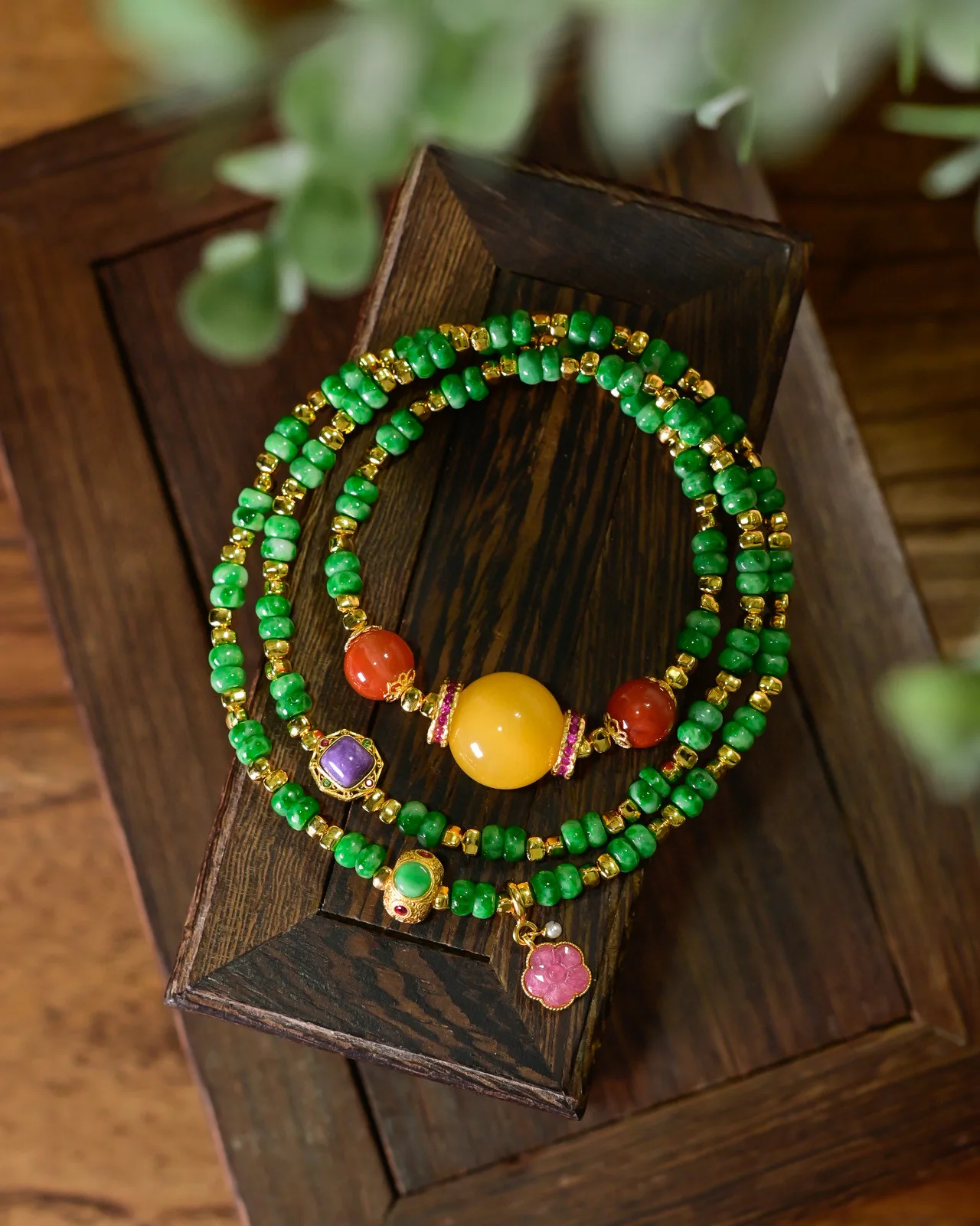 

Браслет из серебра 925 пробы с пряным зеленым нефритом класса А, цепочка с несколькими драгоценными камнями, янтарным сердоликом и турмалином, роскошные ювелирные изделия с тройной оберткой