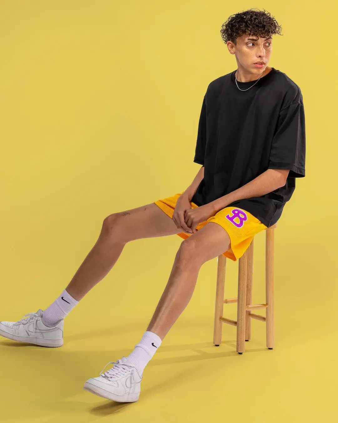 Celana Pendek Basket Pria Celana Pendek Olahraga Baru Celana Tiga Perempat Jaring Tali Peregangan Cepat Kering Pria Celana Mata Jaring Besar