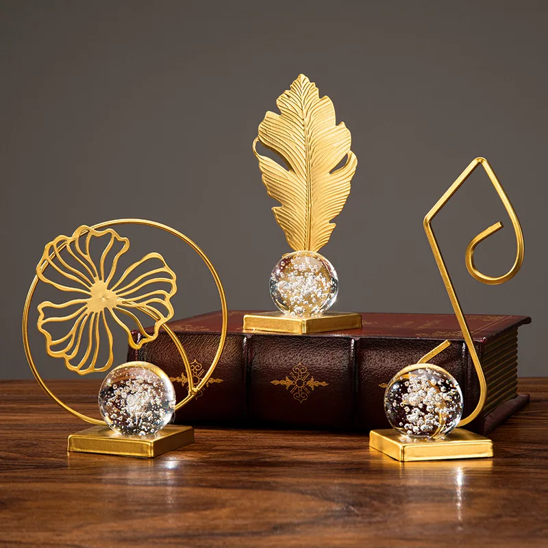 Gold Ginkgo Leaf Iron Crafts Decoration Light Luxury Crystal Ball Ornaments Living Room TV Wine Cabinet Xuan Guan Handicrafts