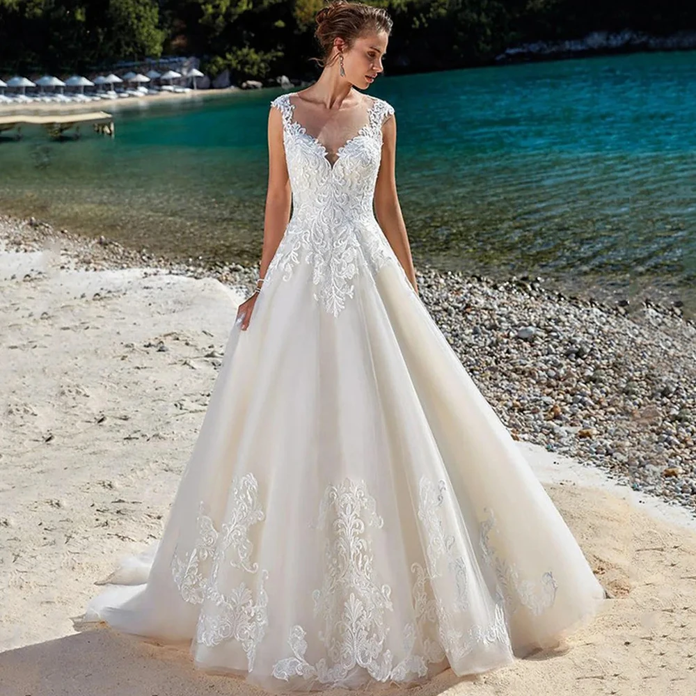 

Classic A-Line Tulle Applique Wedding Dress Scoop Neck Sleeveless Floor Length Bridal Illusion Back with Sweep Train Gowns