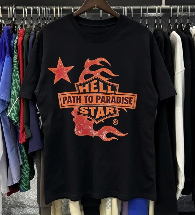 2026 New Best-Seller Trending Red Star Badge Graphic Oversized Short Sleeve T-Shirt, Streetwear Enthusiasts Daily Wear Item