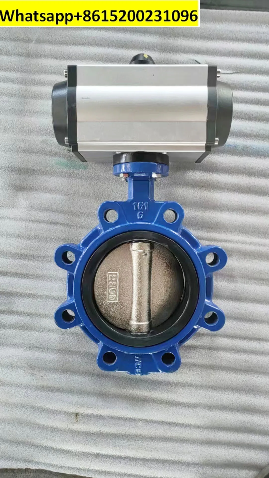 Pneumatic butterfly lug valve DN50 to DN200 cast iron/316/rubber lined water medium manual power